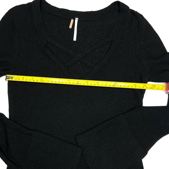 Free People Black Criss Cross Front Tunic Sweater - Picture 11 of 13